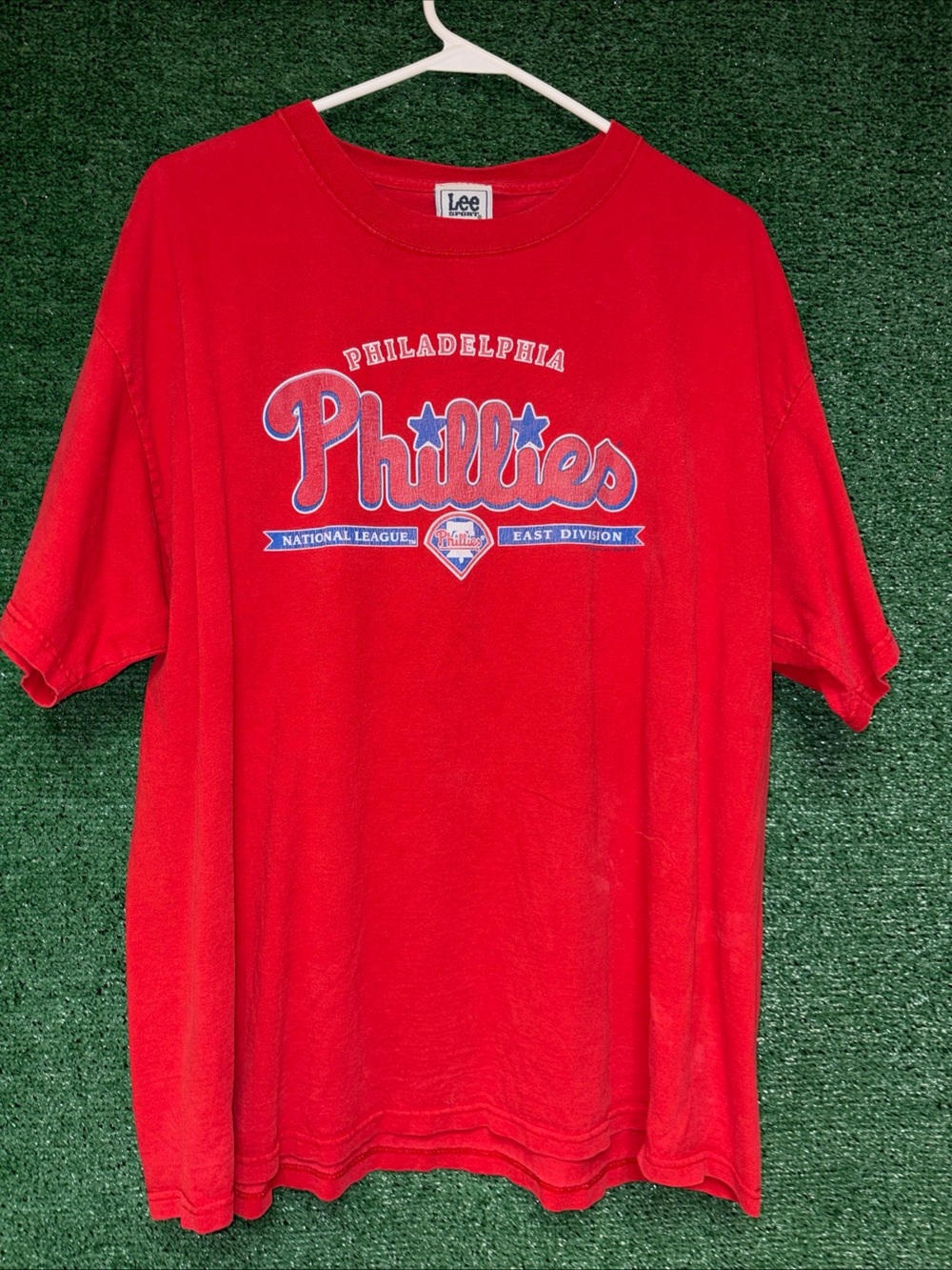 Philadelphia Phillies Vintage Y2K Red Shirt XL Lee Sport tag